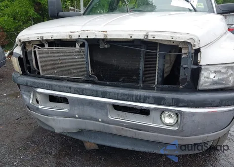 2001 Dodge Ram 2500 St из США, поврежденный, VIN 3B7KC26Z21M282786